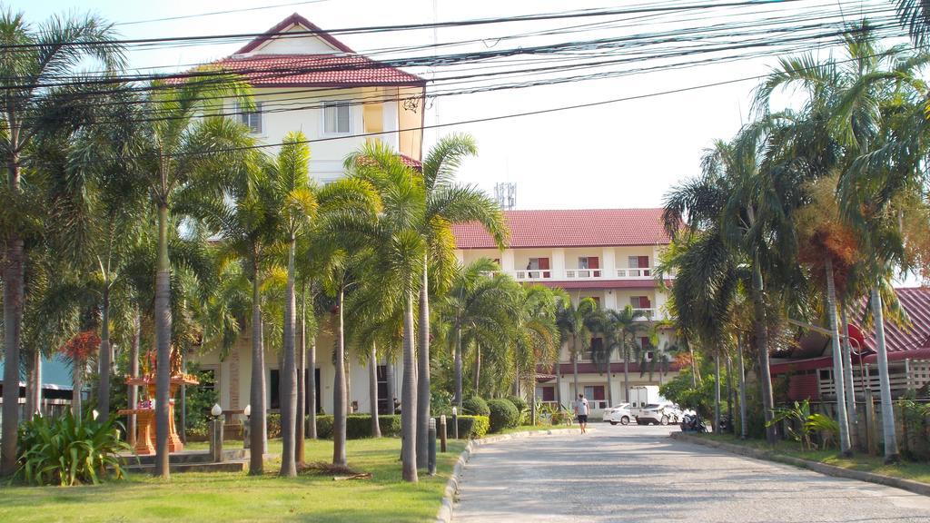 A.P.Garden Hotel Kalasin Exterior photo