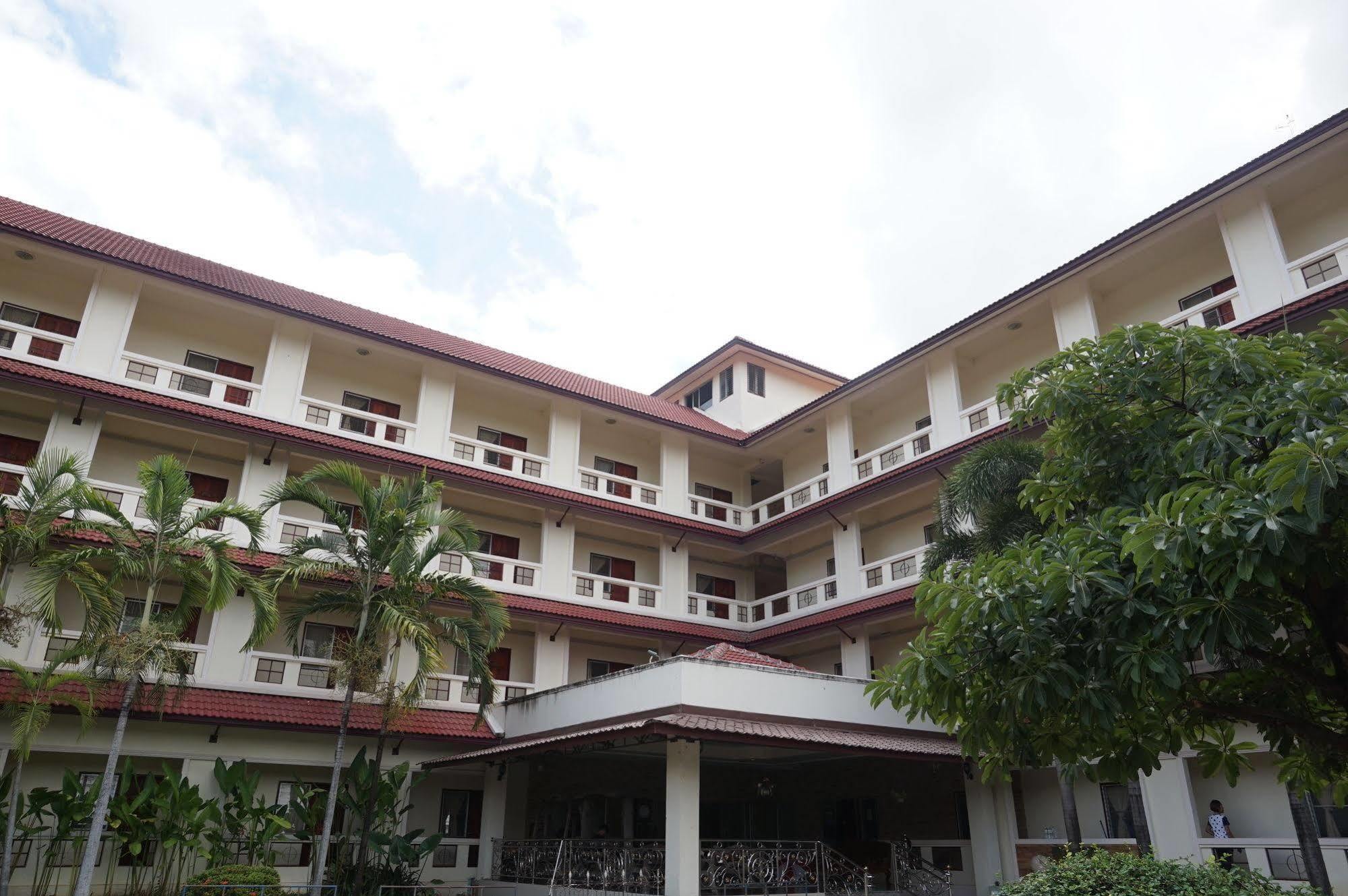 A.P.Garden Hotel Kalasin Exterior photo